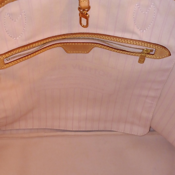 Louis-Vuitton Damier Azur Neverfull GM Tote - Picture 10 of 16